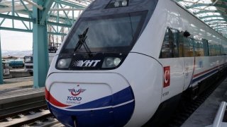 Bakan yanıtladı: Ankara-İzmir Hızlı Tren Projesi'nde son durum ne?