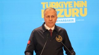 Bakan Yerlikaya duyurdu: Polislere zorunlu 2. şark tebligatı yapılmayacak