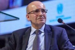 Bakan Şimşek'ten ekonomi programında kararlılık mesajı