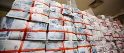 Bankacılık sektörünün kredi hacmi geriledi