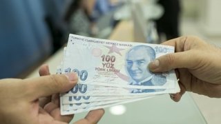 Bankaların sıfır faizli kredi yarışı: Hangi banka ne kadar limit veriyor?