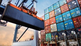 Bazı sanayi ürünlerinin gümrük vergisiz ithalatı için tarife kontenjanı belirlendi