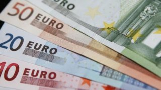 Beklentileri Aşan Euro Bölgesi Verileri Euroyu Zirveye Çıkardı