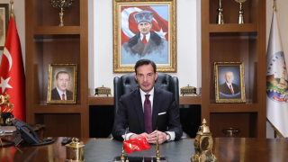 Belediye başkanının odasında dinleme cihazı bulundu