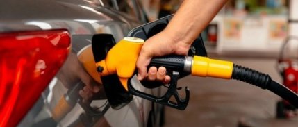 Benzin fiyatları yeniden motorinin üzerine çıktı