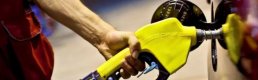 Benzin ve motorinde fiyatlar değişiyor: Akaryakıta çifte indirim geliyor