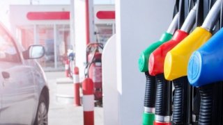 Benzine indirim geldi