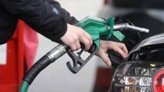 Benzine zam geliyor