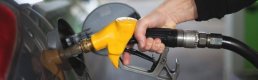 Benzine zam gelmesi bekleniyor
