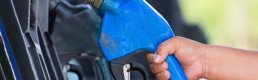 Benzine Gece Yarısından İtibaren Zam