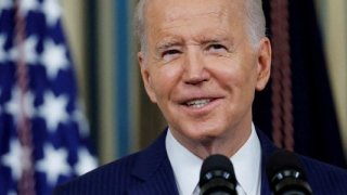 Biden'dan ABD'nin petrol rezervini kullanma yetkisini sınırlayan yasaya veto hazırlığı