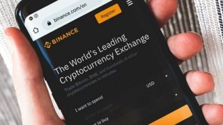 Binance US, dolar cinsinden para yatırma işlemlerini durdurdu