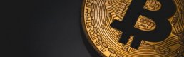 Bitcoin 1 ay sonra ilk kez 7 bin 600 doların üzerini gördü