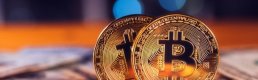 Bitcoin 10 ayın en düşük seviyesine geriledi