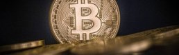 Bitcoin 60 bin doları aştı