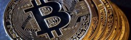 Bitcoin 9.721 dolar ile 13 ayın zirvesinde