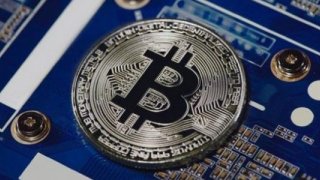 Bitcoin artış eğilimi etkisiyle 3,600 dolar üzerinde