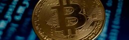 Bitcoin fiyatı rekor seviyede düştü