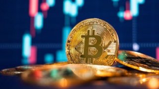 Bitcoin fiyatındaki düşüşün arkasındaki 3 temel neden