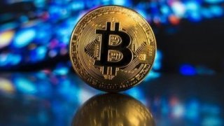 Bitcoin Google aramalarında son 13 ayın zirvesinde