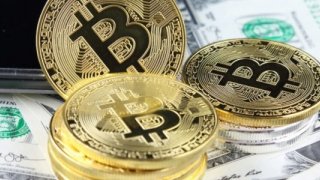 Bitcoin'in 2017'de 20 bin dolara çıkmasının nedeni belli oldu