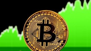 Bitcoin yeni zirveler peşinde