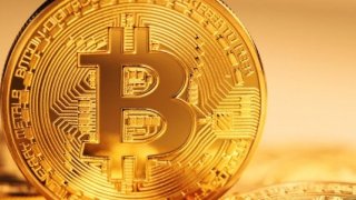 Bitcoin Yeniden Dokuz Bin Doları Aştı