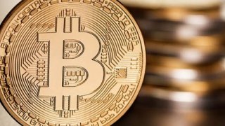 Bitcoin Yüzde 10'dan Çok Düşüşle 10 Bin Dolara Geriledi