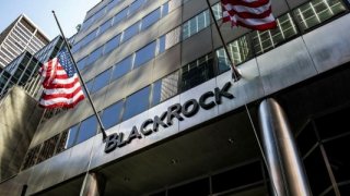 BlackRock, krizin batan bankalarla sınırlı kalmayabileceği konusunda uyardı