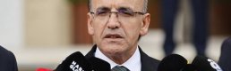 Bloomberg: Mehmet Şimşek, 'ortodoks politikalara kademeli geçiş' mesajı verdi