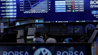 Borsa yeni güne rekor seviyeden başladı