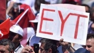 EYT'de merak edilen soruları Prof. Dr. Cem Kılıç yanıtladı