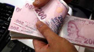 Cari işlemler dengesi temmuzda 4 milyar dolar açık verdi