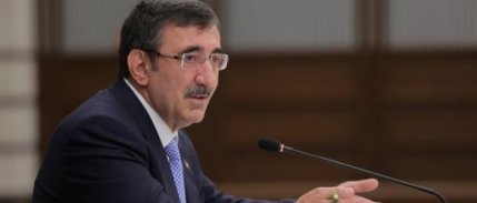 Cevdet Yılmaz: Enflasyon yatırım ile düşecek