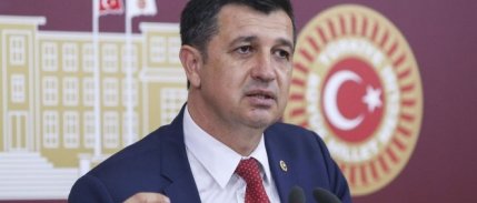 CHP'den depremzede öğrencilerin kredilerinin bursa çevrilmesi çağrısı