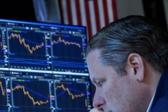 Citi stratejistleri yıl sonu S&P 500 hedefini yükseltti