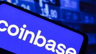 Coinbase CEO'su şirketin iflas riskiyle karşı karşıya olmadığını söylüyor