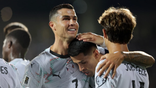 Cristiano Ronaldo ilk futbol milyarderi oldu