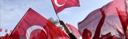 Cumhurbaşkanı Erdoğan'dan vatandaşlara çağrı: Yer gök bayrak olsun!