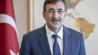 Cumhurbaşkanı Yardımcısı Cevdet Yılmaz’dan asgari ücret açıklaması