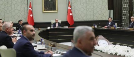 Kabine toplanıyor: Gündemde asgari ücret ve maaş zamları var