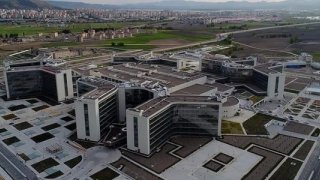 Bloomberg: Türkiye mega projeleri için Körfez yatırımı istiyor