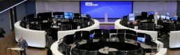 Deutsche Bank hisselerindeki kayıp %15'e yaklaştı