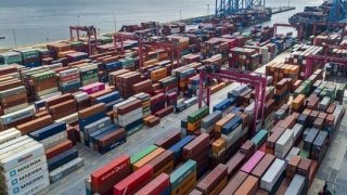 Dış ticaret açığı yaklaşık iki yılın zirvesine çıktı