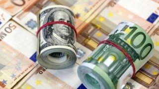 Dolar 3.92 Lirayı Aştı, Euro 4.82 Lira Düzeyinde