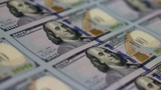 Dolar sabah saatlerinde yeni tarihi rekor düzeye tırmandı