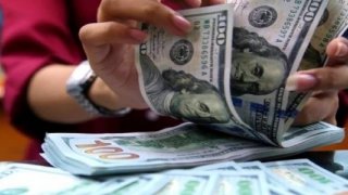 Dolar/TL'de ılımlı yükselişle gelen yeni zirve