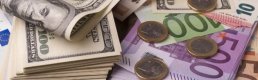 Dolar ve euro 3 ayın zirvesine ulaştı