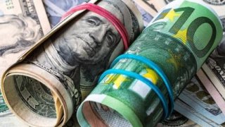 Dolar ve Euro Güne Düşüşle Başladı