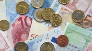 Dolar ve eurodan yeni rekorlar geldi